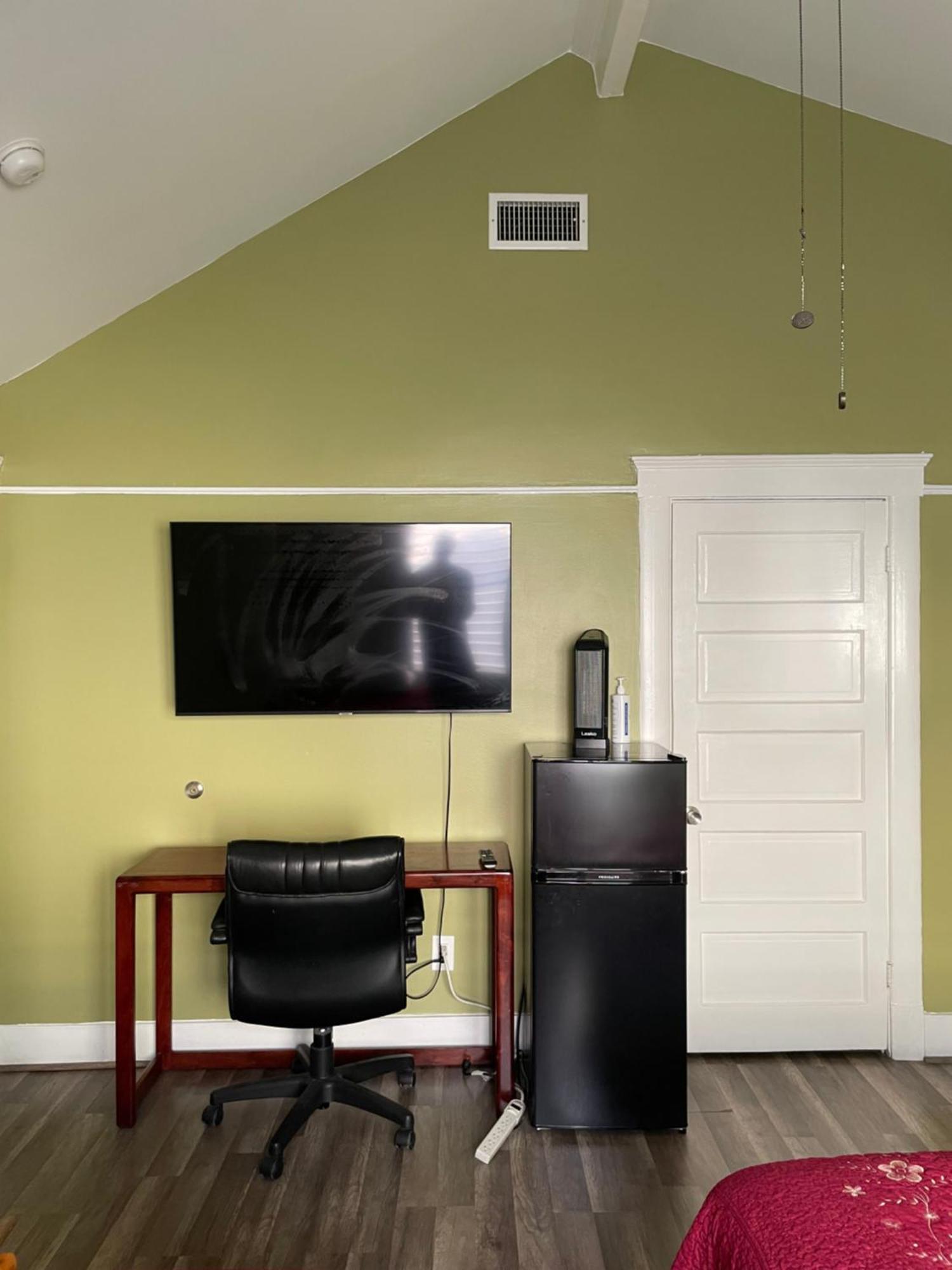 Private Large La Bedroom W Private Full Bathroom Or Half-Bathroom - Tv - Ac - Wifi - Private Fridge Near Usc - Exposition Park - Usc Memorial Coliseum - Banc Of California Bmo Stadium - Downtown Los Angeles Dtla - University Of Southern California Us Kültér fotó